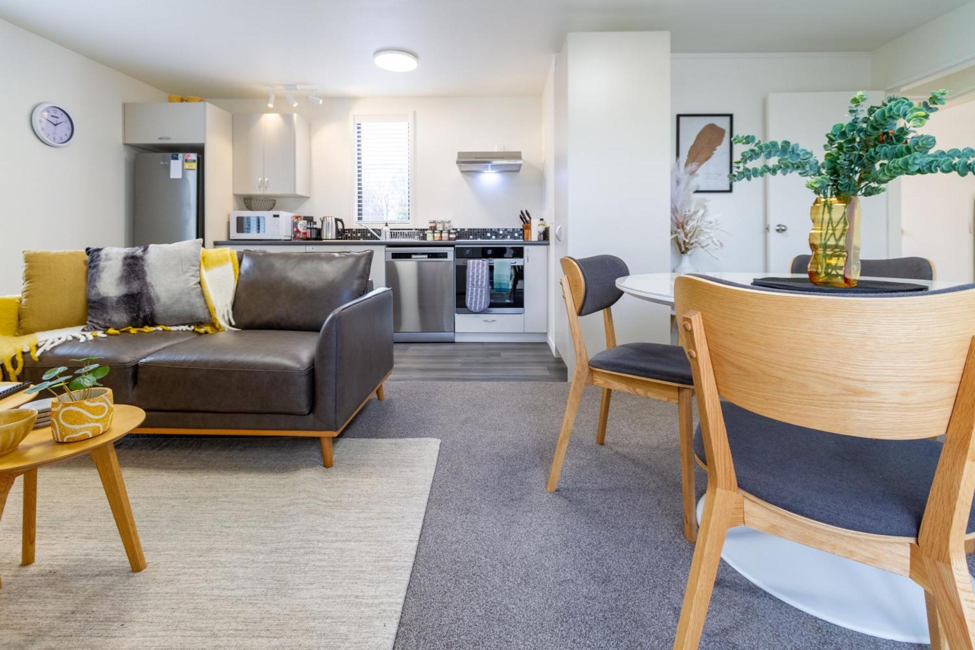 Warm Chch Apartment Park View & Garage Parking Christchurch Extérieur photo